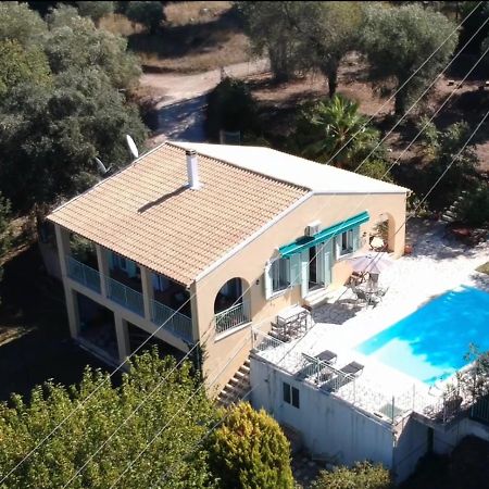 Gastouri Villa Pascalia With Heated Pool In October And Views Achílleion المظهر الخارجي الصورة