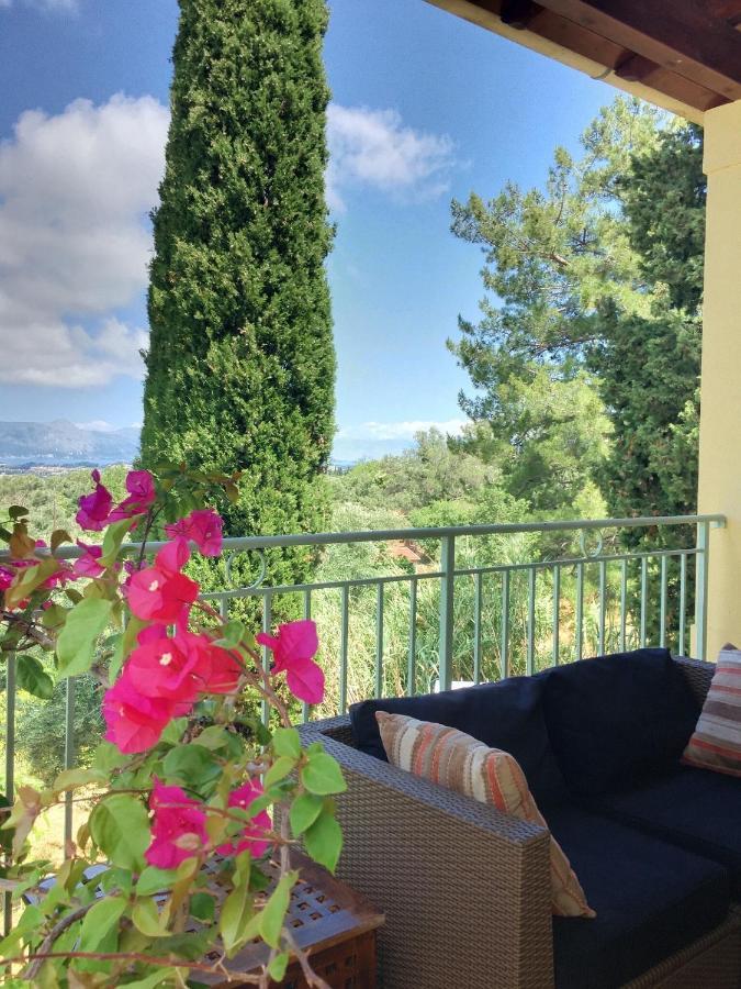 Gastouri Villa Pascalia With Heated Pool In October And Views Achílleion المظهر الخارجي الصورة