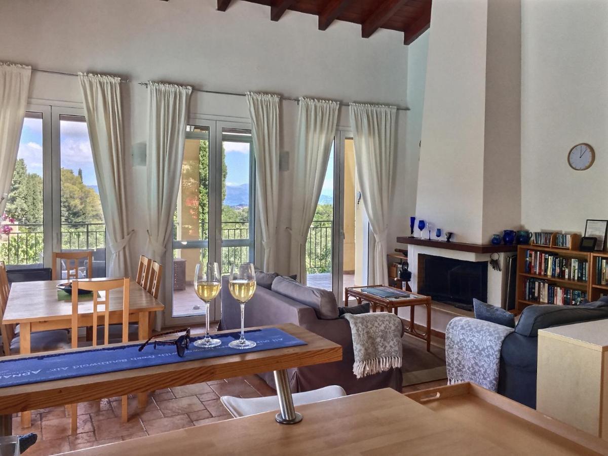 Gastouri Villa Pascalia With Heated Pool In October And Views Achílleion المظهر الخارجي الصورة