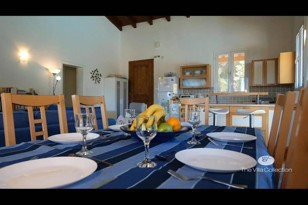 Gastouri Villa Pascalia With Heated Pool In October And Views Achílleion المظهر الخارجي الصورة