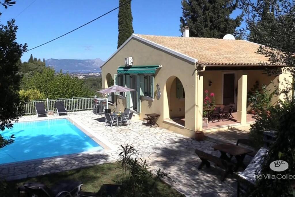Gastouri Villa Pascalia With Heated Pool In October And Views Achílleion المظهر الخارجي الصورة