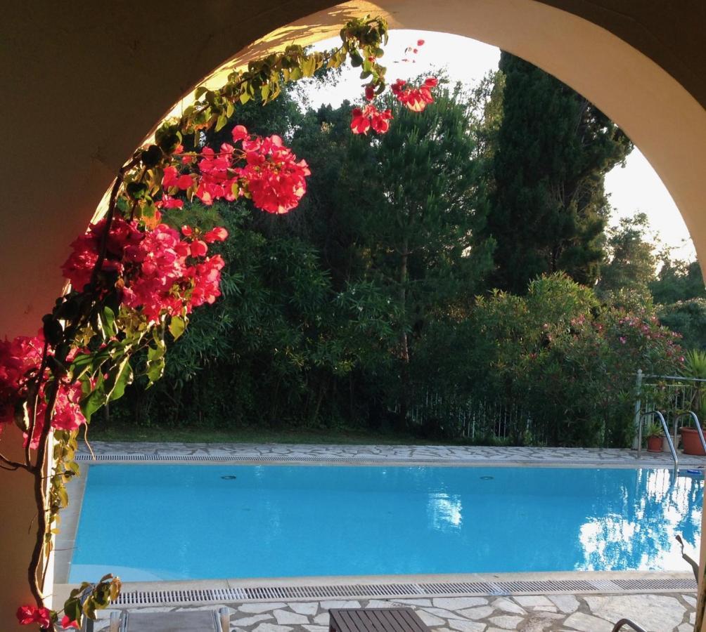 Gastouri Villa Pascalia With Heated Pool In October And Views Achílleion المظهر الخارجي الصورة