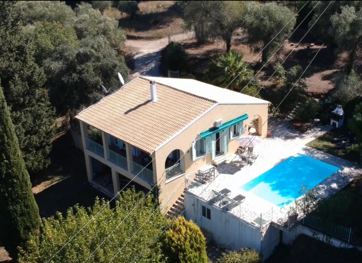 Gastouri Villa Pascalia With Heated Pool In October And Views Achílleion المظهر الخارجي الصورة