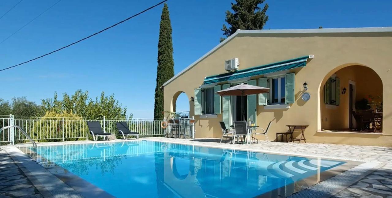 Gastouri Villa Pascalia With Heated Pool In October And Views Achílleion المظهر الخارجي الصورة