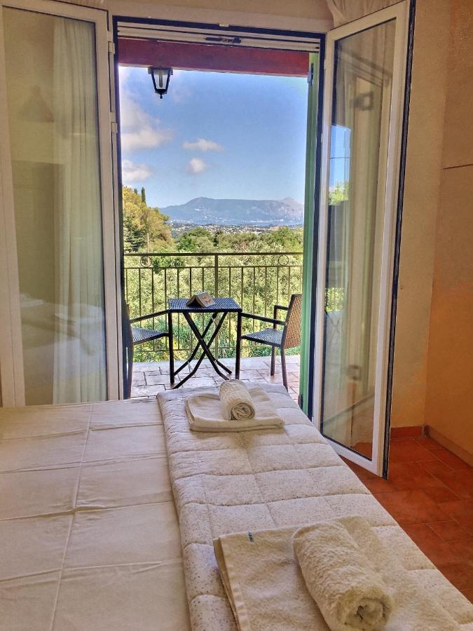 Gastouri Villa Pascalia With Heated Pool In October And Views Achílleion المظهر الخارجي الصورة
